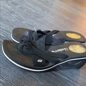 Sandal